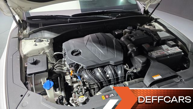 Hyundai GRANDEUR 2.5 Le Blanc купить на сайте DeffCars