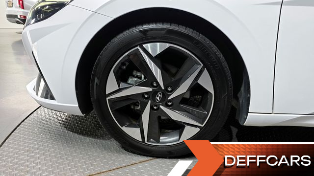 Hyundai AVANTE 1.6 Inspiration купить на сайте DeffCars