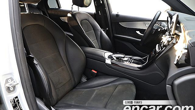 Mercedes GLC-CLASS GLC300 4MATIC AMG Line Coupe купить на сайте DeffCars