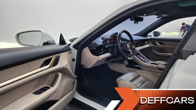 Porsche TAYCAN Base купить на сайте DeffCars