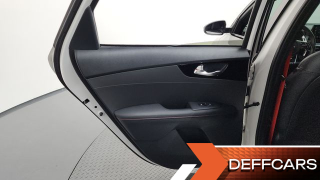 Kia K3 1.6 Turbo GT 5Door Signature купить на сайте DeffCars