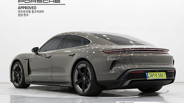 Porsche TAYCAN Turbo купить на сайте DeffCars