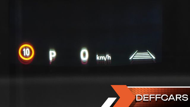 Toyota ALPHARD 2.5 HEV Executive AWD купить на сайте DeffCars