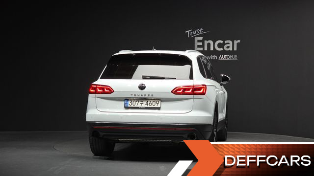 Volkswagen TOUAREG 3.0 TDI Premium купить на сайте DeffCars