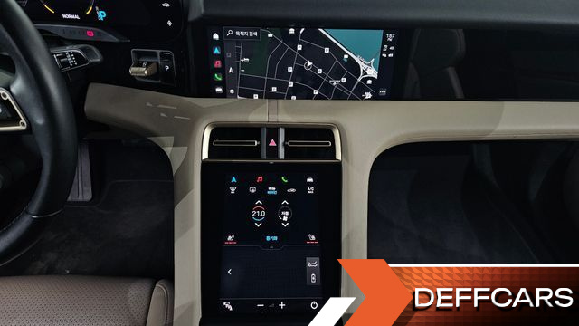 Porsche TAYCAN 4S купить на сайте DeffCars