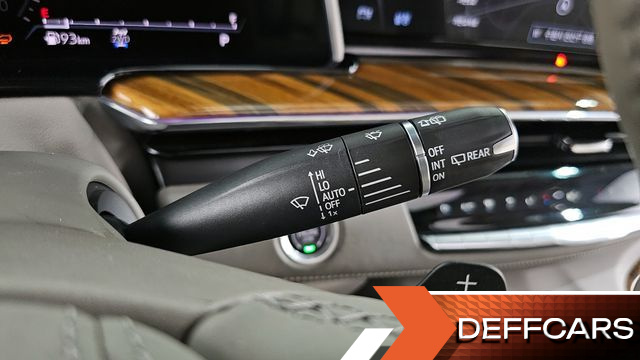 Cadillac ESCALADE 6.2 Premium Luxury Platinum купить на сайте DeffCars