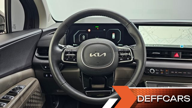 Kia CARNIVAL 9-Seater Noblesse купить на сайте DeffCars