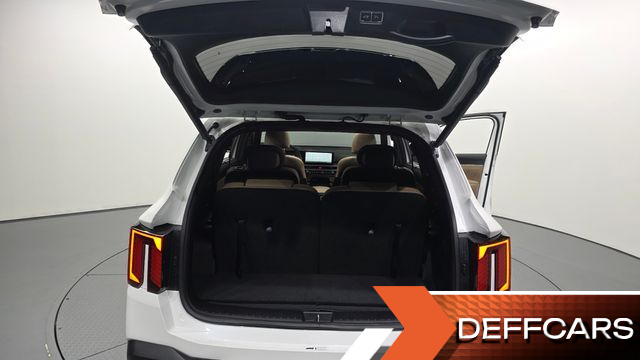 Kia SORENTO HEV 1.6 2WD Signature купить на сайте DeffCars