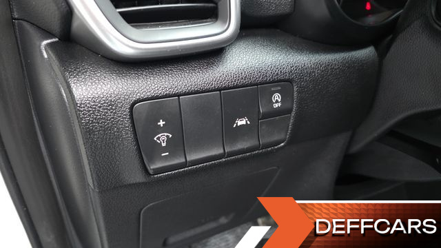 Kia SPORTAGE Diesel 2.0 2WD Prestige купить на сайте DeffCars