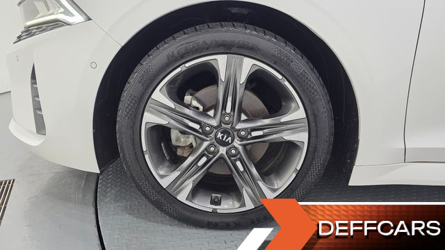 Kia K5 Signature купить на сайте DeffCars