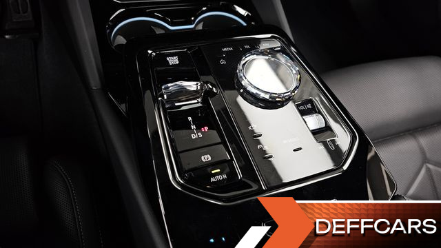 BMW 5-SERIES 530e xDrive M Sport Pro купить на сайте DeffCars