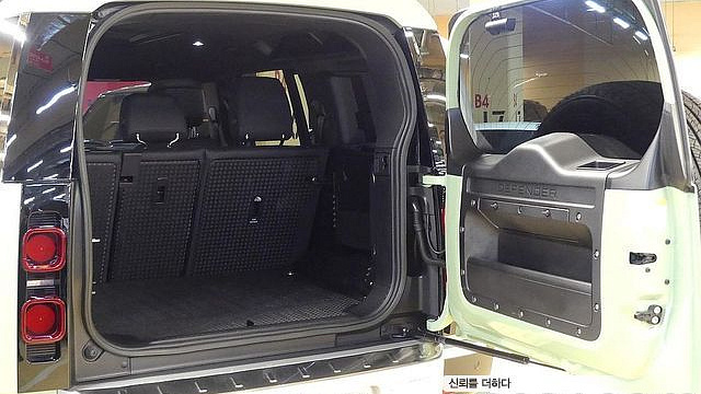 Land Rover DEFENDER 110 D300 75th Edition купить на сайте DeffCars