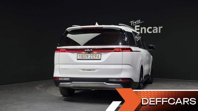 Kia CARNIVAL 9-Seater Signature купить на сайте DeffCars