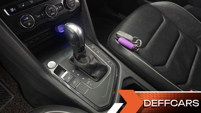 Volkswagen TIGUAN 2.0 TDI Premium купить на сайте DeffCars