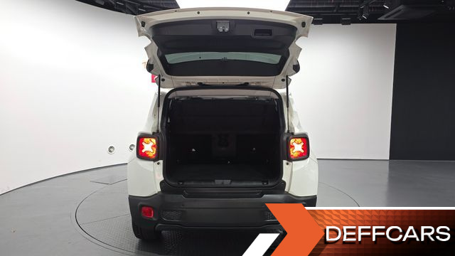 Jeep RENEGADE 1.3 Limited купить на сайте DeffCars