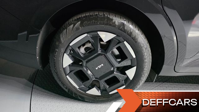 Kia CARNIVAL 9-Seater Signature купить на сайте DeffCars