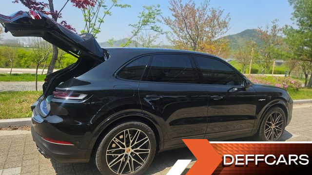 Porsche CAYENNE 3.0 E-Hybrid купить на сайте DeffCars
