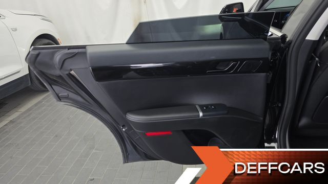 Hyundai GRANDEUR 2,5 Gasoline 2WD Premium купить на сайте DeffCars