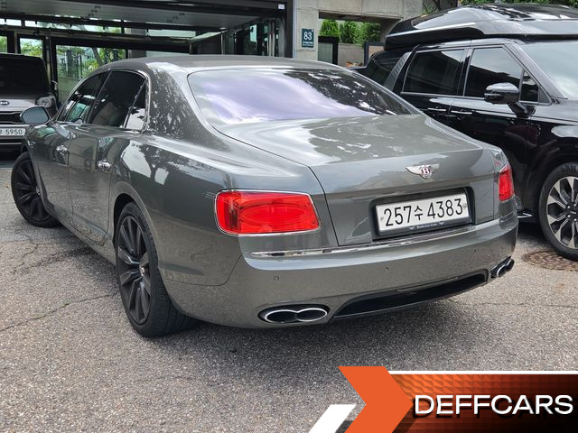 Bentley FLYING SPUR 4.0 S купить на сайте DeffCars