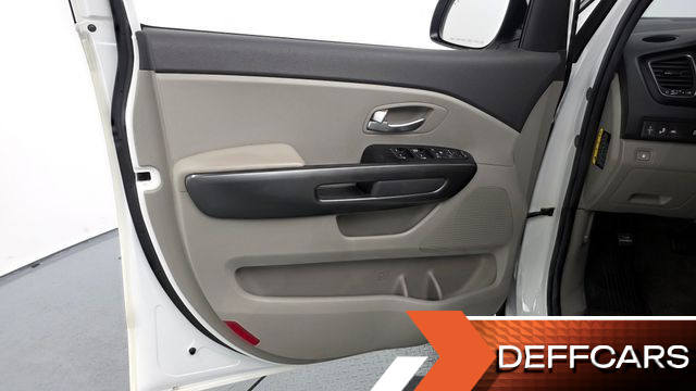 Kia CARNIVAL 11-seater Deluxe купить на сайте DeffCars