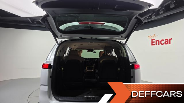 Kia CARNIVAL 9-Seater Noblesse купить на сайте DeffCars