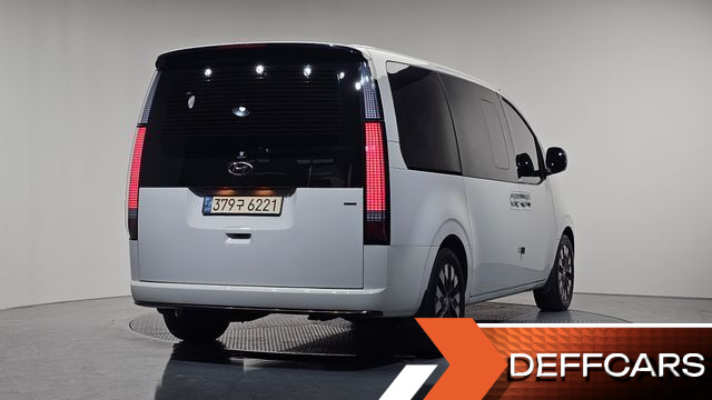 Hyundai STARIA 4WD Lounge 7-Seater Inspiration купить на сайте DeffCars