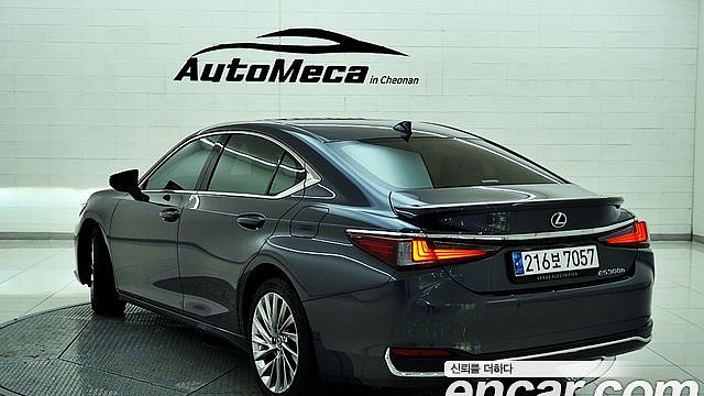 Lexus ES Luxury Plus купить на сайте DeffCars