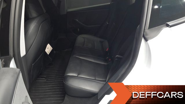 Tesla MODEL 3 RWD купить на сайте DeffCars