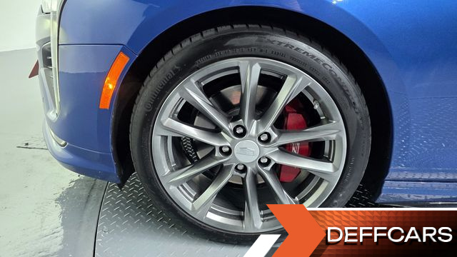 Cadillac CT4 2.0 Sport купить на сайте DeffCars