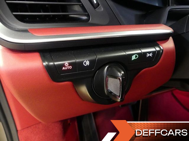 Porsche 911 Carrera 4 GTS купить на сайте DeffCars