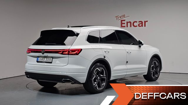Volkswagen TOUAREG 3.0 TDI Prestige купить на сайте DeffCars