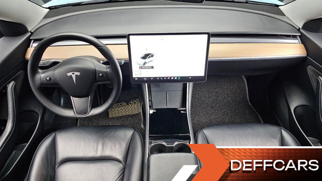 Tesla MODEL 3 Standard Range Plue RWD купить на сайте DeffCars