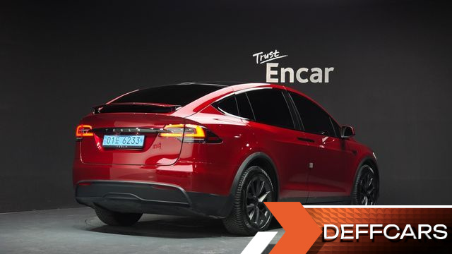 Tesla MODEL X AWD купить на сайте DeffCars