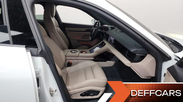 Porsche TAYCAN Base купить на сайте DeffCars