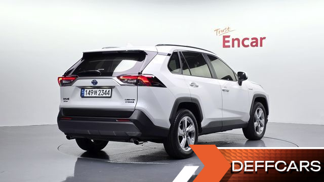 Toyota RAV4 2.5 4WD Hybrid купить на сайте DeffCars