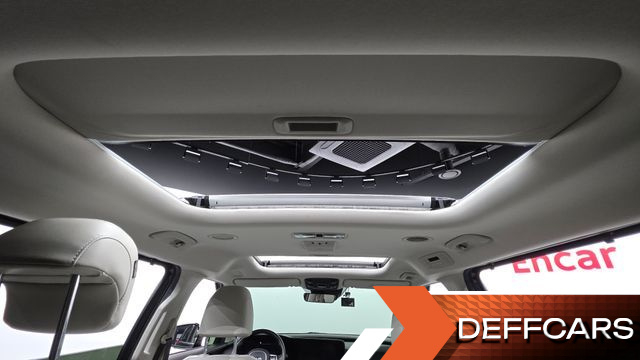 Kia CARNIVAL 9-Seater Signature купить на сайте DeffCars