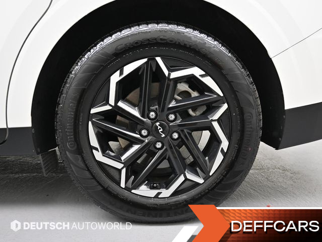 Kia CARNIVAL Gasoline 9-Seater Signature купить на сайте DeffCars