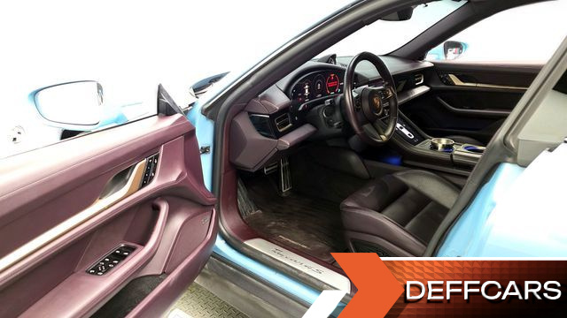 Porsche TAYCAN 4S купить на сайте DeffCars