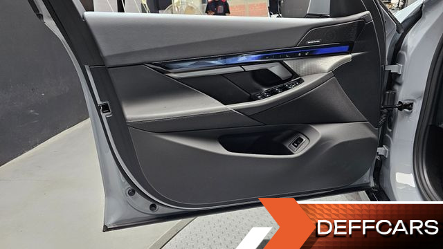 BMW 5-SERIES 520i M Sport купить на сайте DeffCars