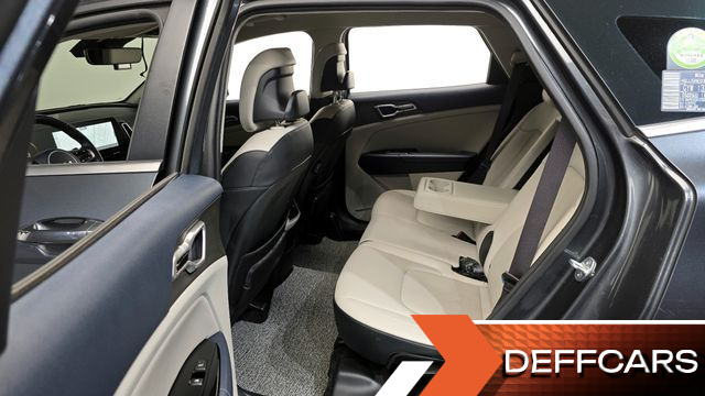 Kia SPORTAGE Gasoline 1.6 Turbo 2WD Signature купить на сайте DeffCars
