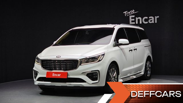Kia CARNIVAL 9-Seater Noblesse купить на сайте DeffCars