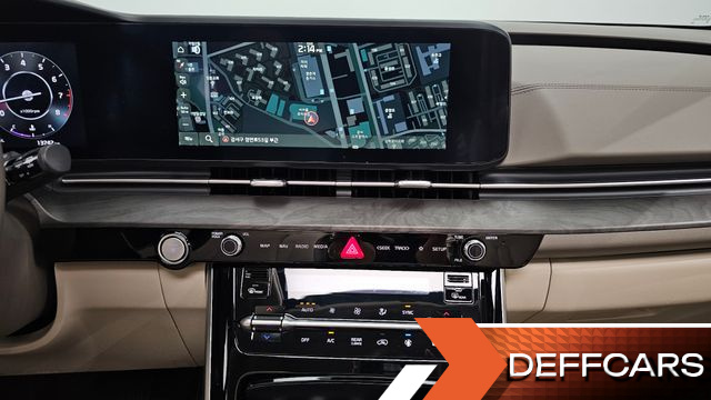 Kia CARNIVAL Gasoline 9-Seater Signature купить на сайте DeffCars