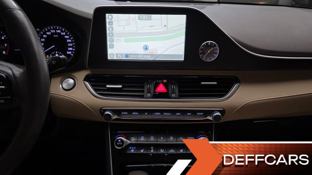Hyundai GRANDEUR 2.4 Premium Special купить на сайте DeffCars