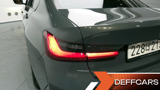 BMW 3-SERIES 320i M Sport купить на сайте DeffCars