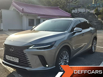 Lexus RX Luxury купить по цене 7 481 959.78 ₽  на сайте DeffCars