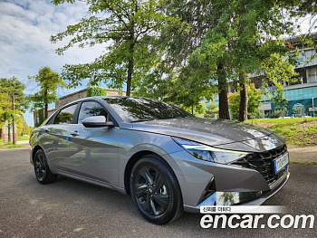 Hyundai AVANTE 1.6 Inspiration купить по цене 2 359 336 ₽  на сайте DeffCars