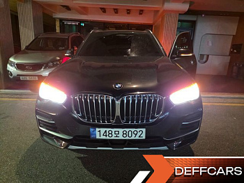 BMW X5 xDrive 40i xLine купить по цене 8 391 054.76 ₽  на сайте DeffCars