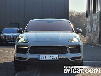 Porsche CAYENNE 3.0 E-Hybrid Coupe купить на сайте DeffCars