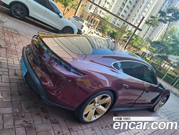 Porsche TAYCAN 4S купить по цене 10 620 301 ₽  на сайте DeffCars