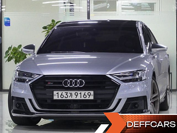 Audi S8 4.0 TFSI Quattro LWB купить по цене 11 605 247 ₽  на сайте DeffCars